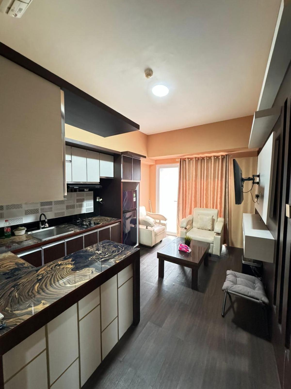 Apartemen Mahogany By Luxury Karawang Bagian luar foto